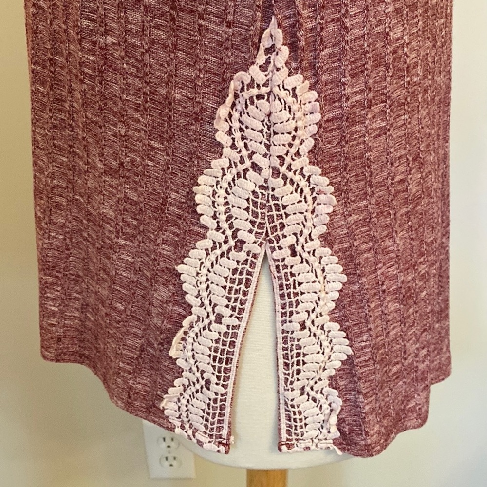 Xhilaration Maroon Cream SZ L Lace Appliqués Fairycore Boho Cottagecore Top - Picture 6 of 10